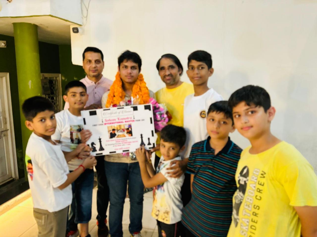 First Ever International Master Soham Honored by ex coach Vivek Bharti with Rs. 11000-