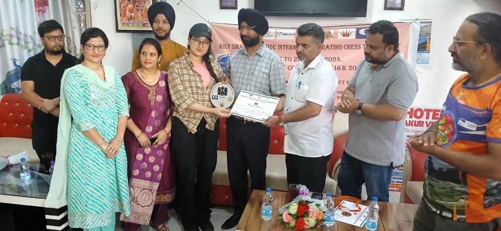 Sonali Manhas won FIDE Rating Smart girl chess - joint winner