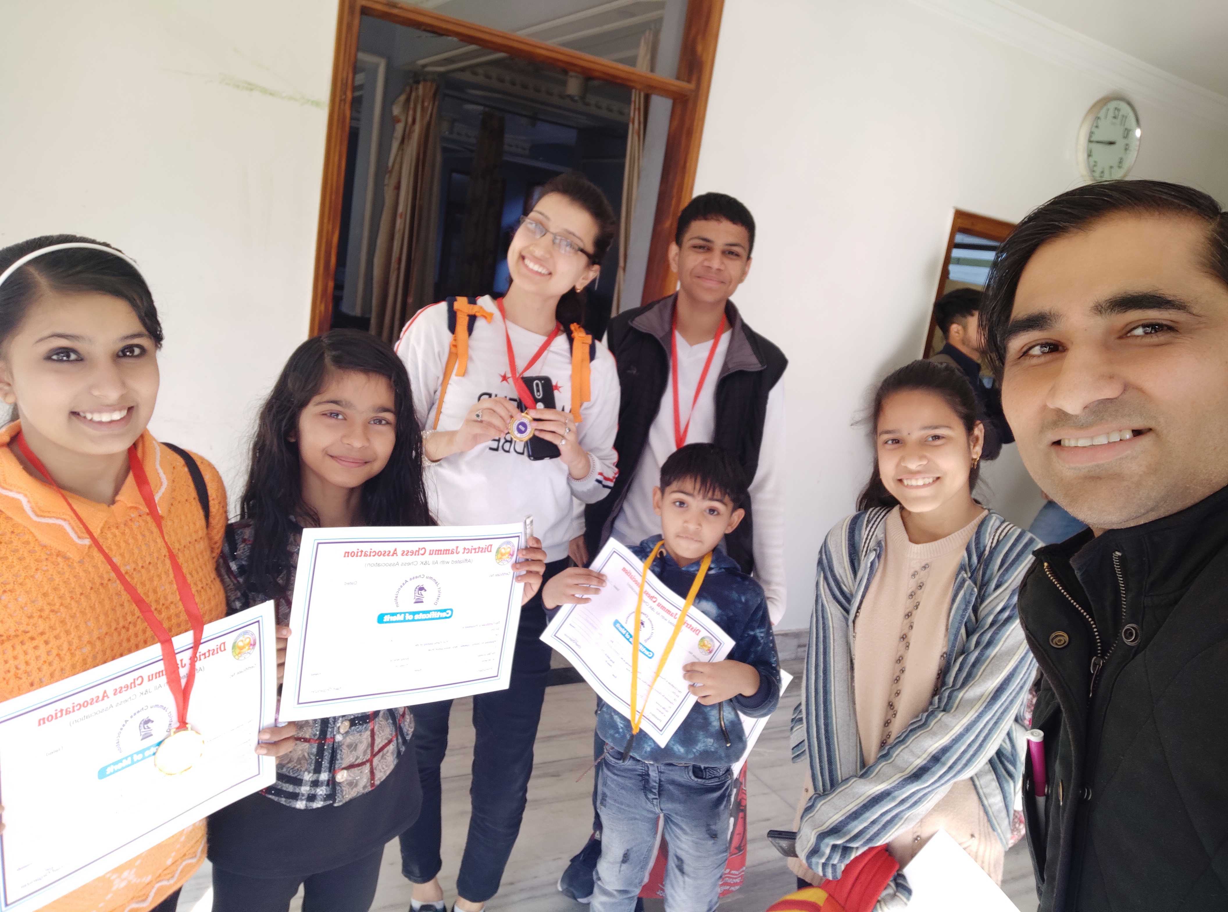 2020 Jammu Chess-Amrita, Sonali, Soham, Aadi won gold